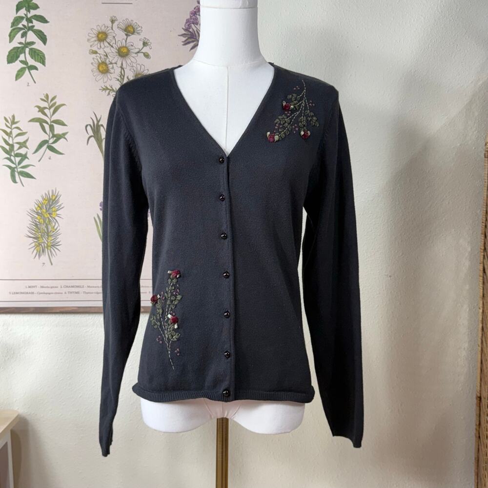 Vintage 90s Y2k Floral Embroidered Cardigan Sweater Dark Coquette Whimsigoth M